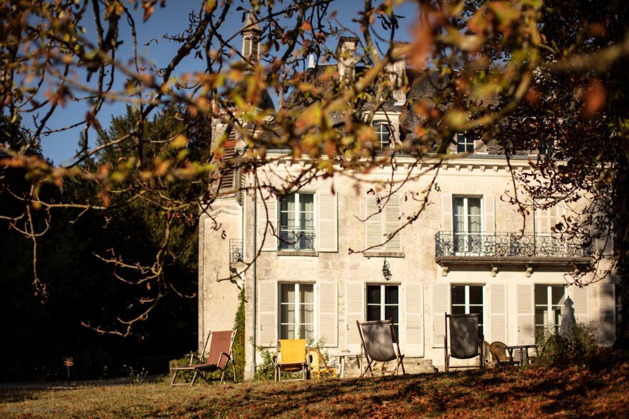 Chateau De Charnizay 외부 사진